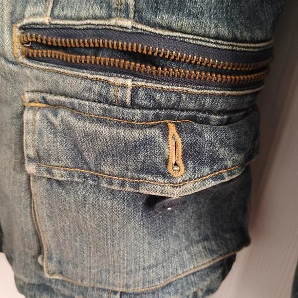 Zippered Denim Jacket - Picture 2 of 6